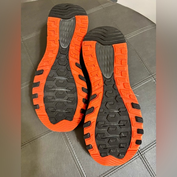 Size 16 Men’s New Balance Athletic Shoes in Black/Cayenne/Shadow Grey - Picture 10 of 11